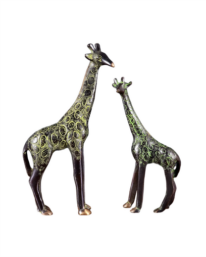 Brassaura™ Brass Giraffe Pair – Height 9 & 7 Inches | Weight 1.2 Kgs | Decorative Accent Showpiece