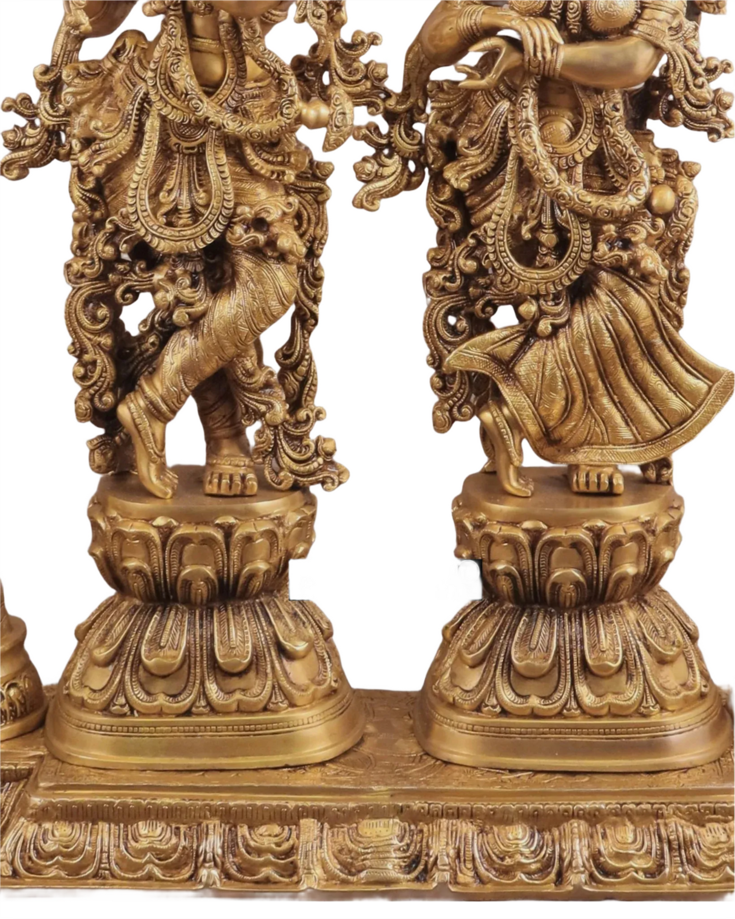 Brassaura™ Magnificent Brass Radha Krishna Temple Arch with Krishna Leelas – Arch Height 45 Inches & Total Weight 70 Kgs | Elegant Devotional Masterpiece