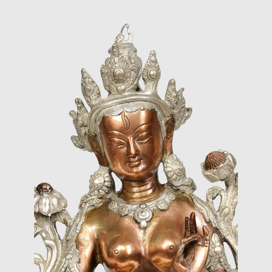 ब्रासौरा® ब्रास व्हाइट तारा मूर्ति | ऊँचाई 9 इंच और वज़न 2.70 किलो