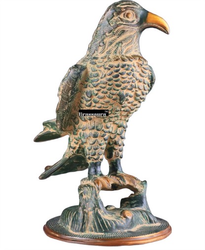 Brassaura™ Pure Brass Eagle Statue – Height 13 in, Weight 6.55 kg – Green Sand Patina Tone