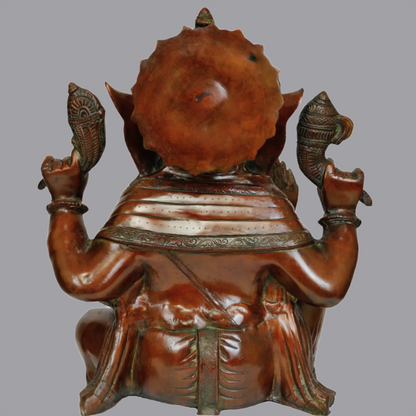 Brassaura® Four Armed Lord Ganesha | Brass Statue | Height 18 Inches | Weight 19.50 kgs