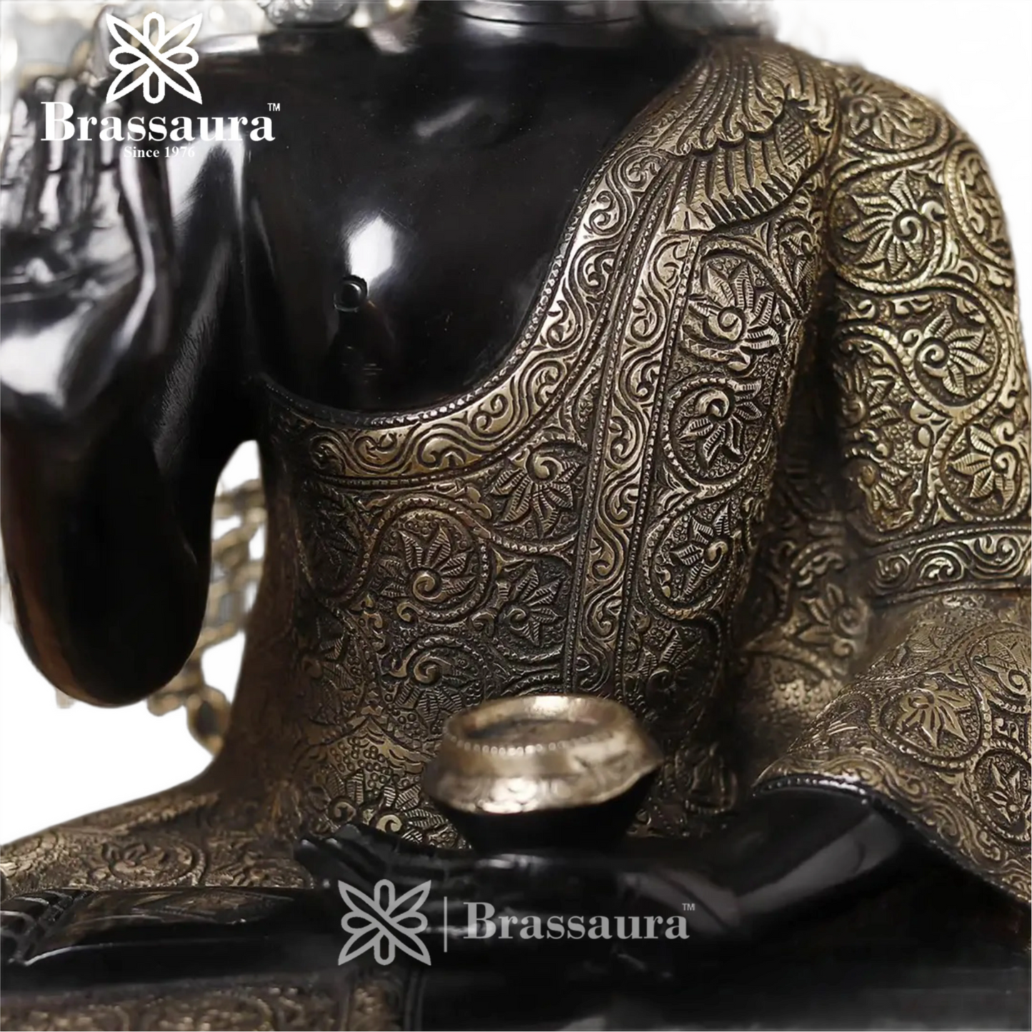 Brass Buddha For Home And Décor Weight 29.63 kg Height 29 Inch