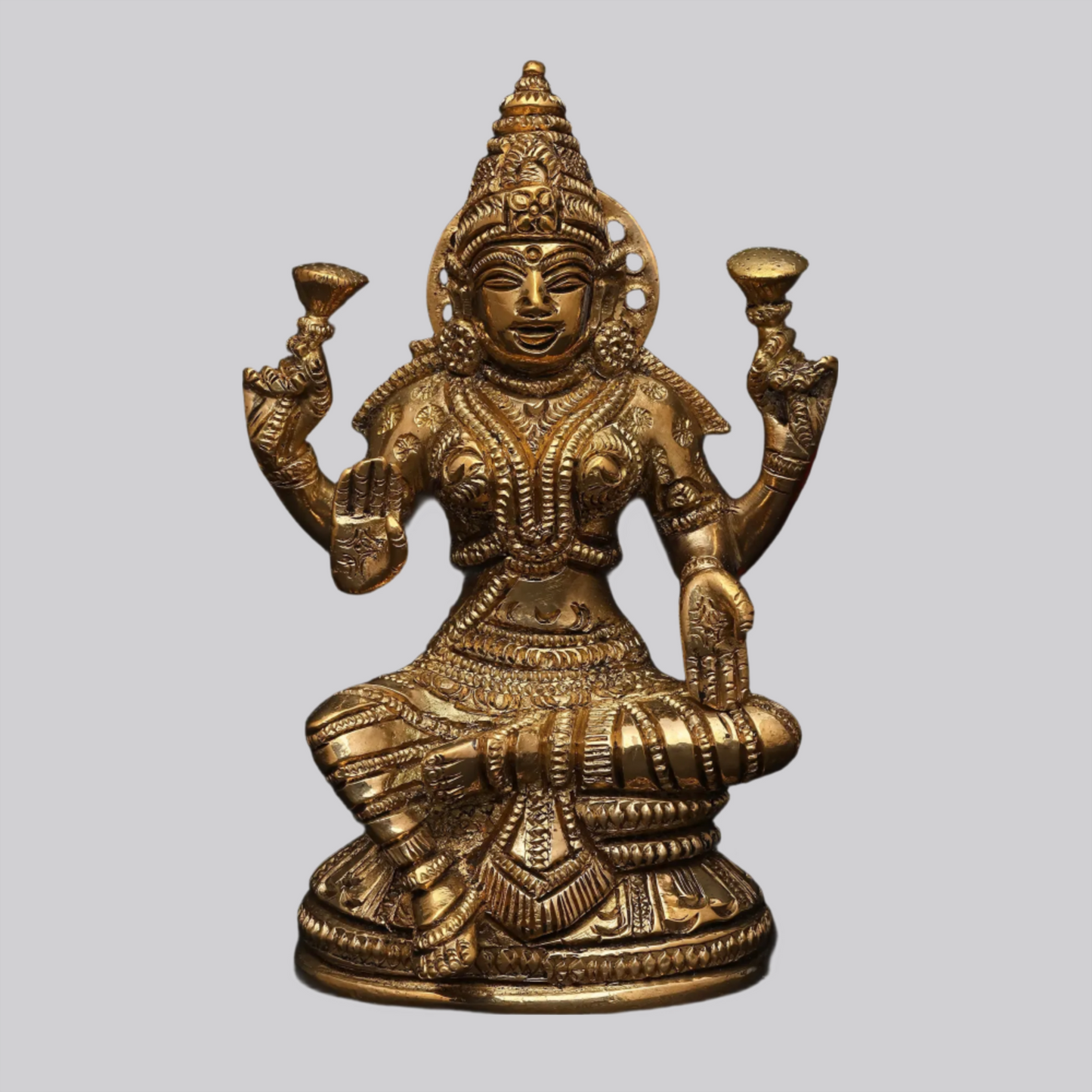 ब्रसाउरा® ब्रास लक्ष्मी देवी प्रतिमा | ऊँचाई 5.51 इंच और वज़न 0.90 किग्रा