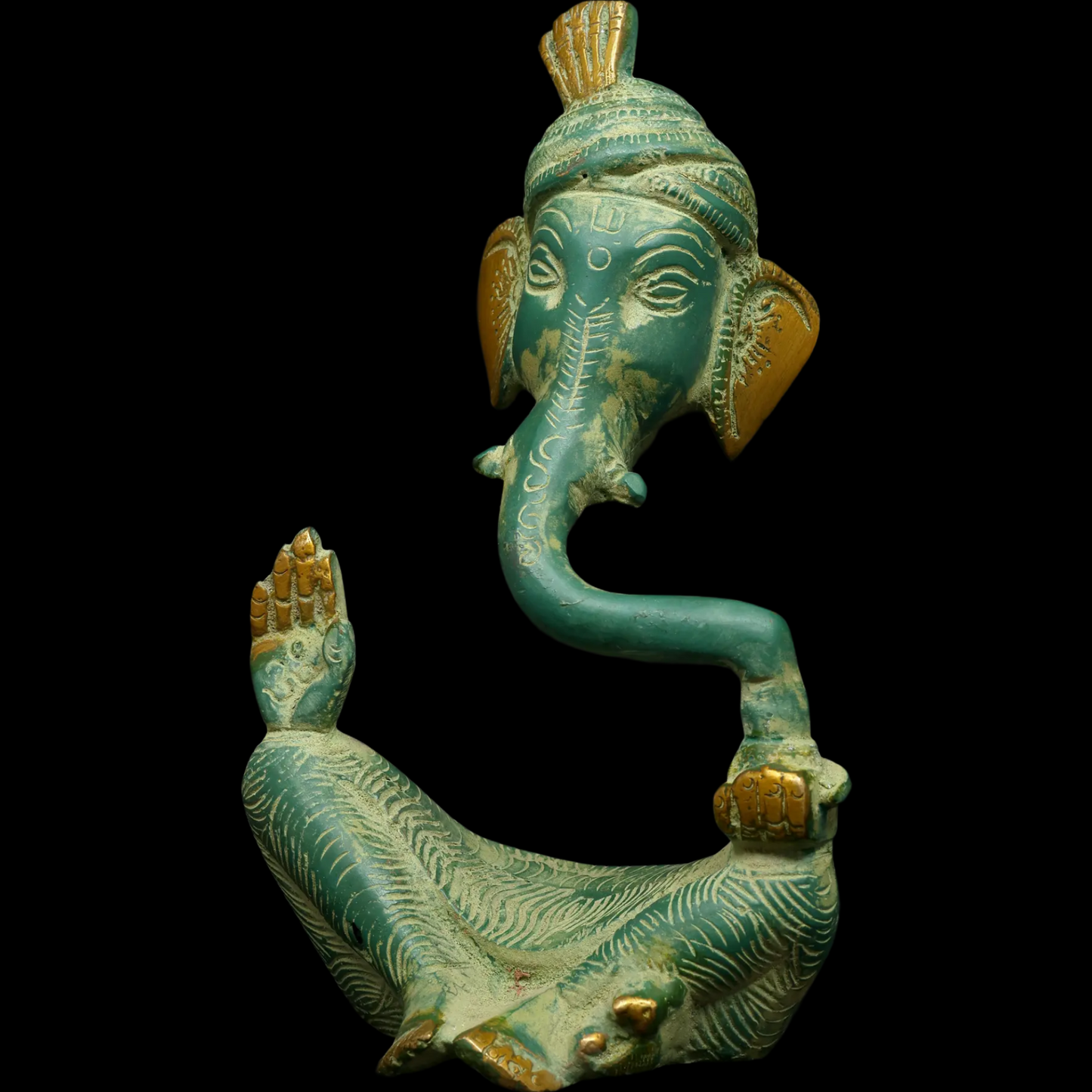 Brassaura™ Modern Brass Ganesha Statue | Height 7 Inches & Weight 1.12 kgs
