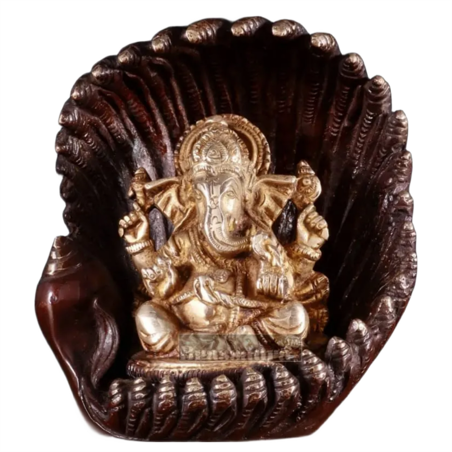 Exquisite Brass Lord Ganesha in Pearl Conch Shell – Height 5.5 Inches, Weight 2.234 Kgs