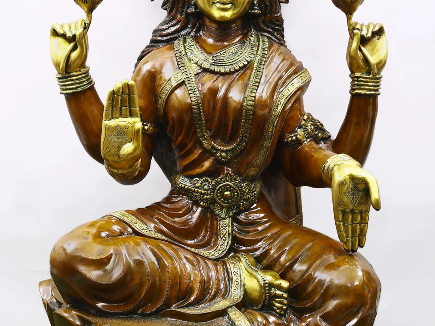 Brassaura® Goddess Lakshmi Seated on Lotus | Brass Statue | Height 51.97 Inches & Weight 131.60 kgs