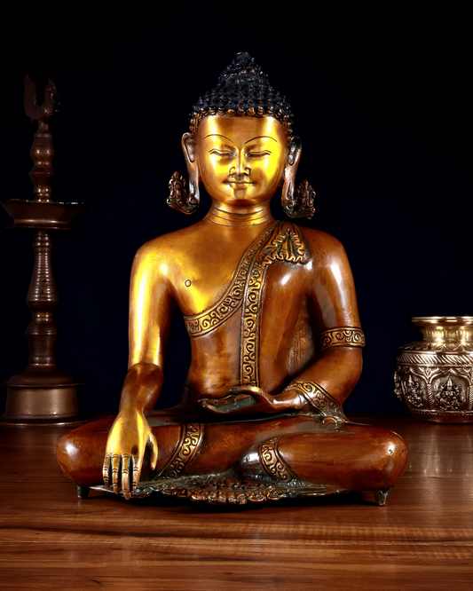 Brass Bhumisprasa Buddha Statue Weight 6.6 kg & Height 7.5 Inch