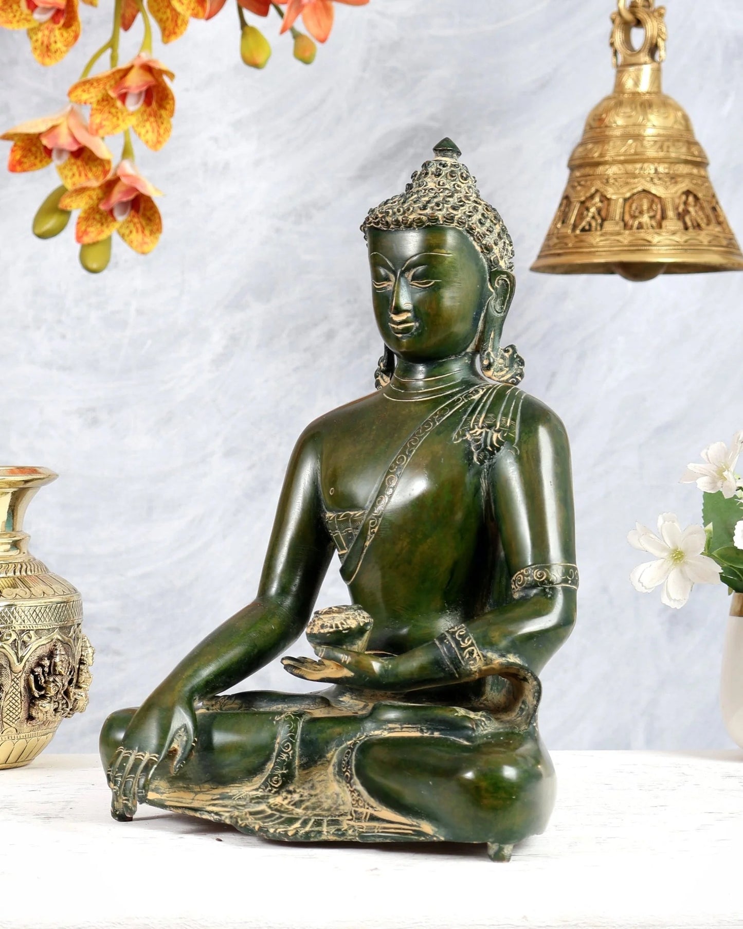 ब्रासोरा® वृंदावन वेणुगोपाल कृष्ण पीतल की प्रतिमा मोर के साथ | एंटीक नीला और सुनहरा रंग | ऊँचाई 20 इंच