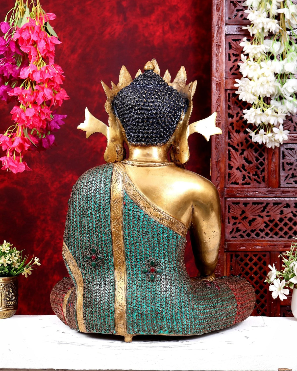 Brassaura® Buddha Crown Bhumisparsha Mudra Idol with Golden & Multi-Color Inlay Finish | Pure Superfine Brass Handcrafted Murti | Brass Statue for Home Temple, Pooja Room | Height 22 Inches | Weight 23.78 Kgs