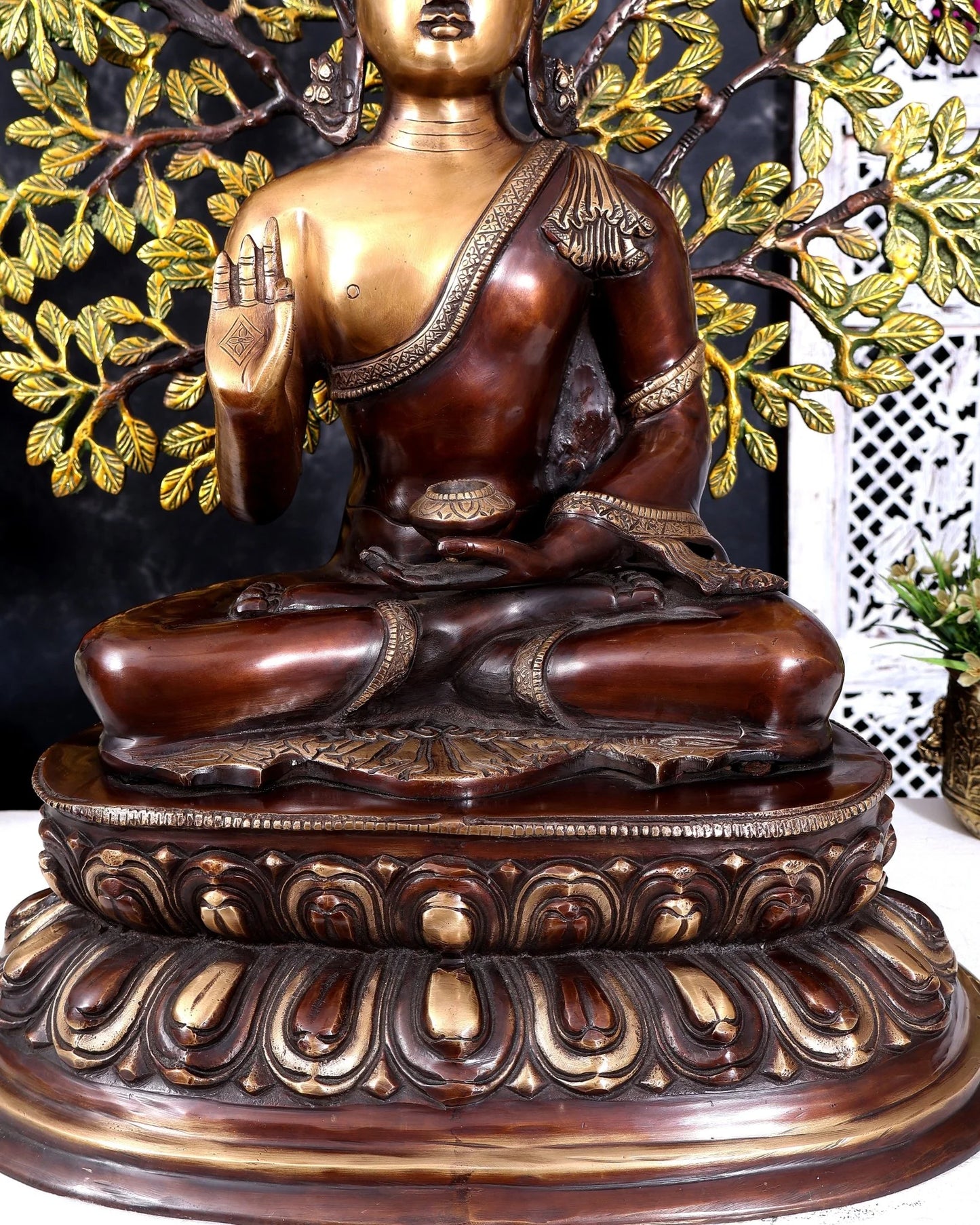 Brassaura® Buddha Meditation Idol with Kalpavriksha Tree and Three-Tone Heat-Treated Finish | Pure Superfine Brass Handcrafted Murti | Brass Statue for Home Temple, Pooja Room | Height 26 Inches | Weight 23.5 Kgs