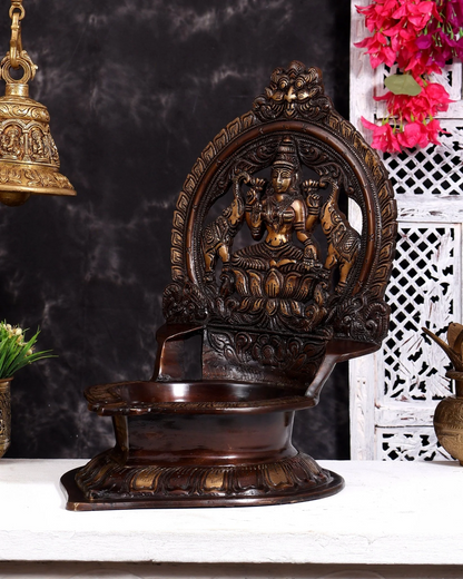 ब्रासोरा® वृंदावन वेणुगोपाल कृष्ण पीतल की प्रतिमा मोर के साथ | एंटीक नीला और सुनहरा रंग | ऊँचाई 20 इंच