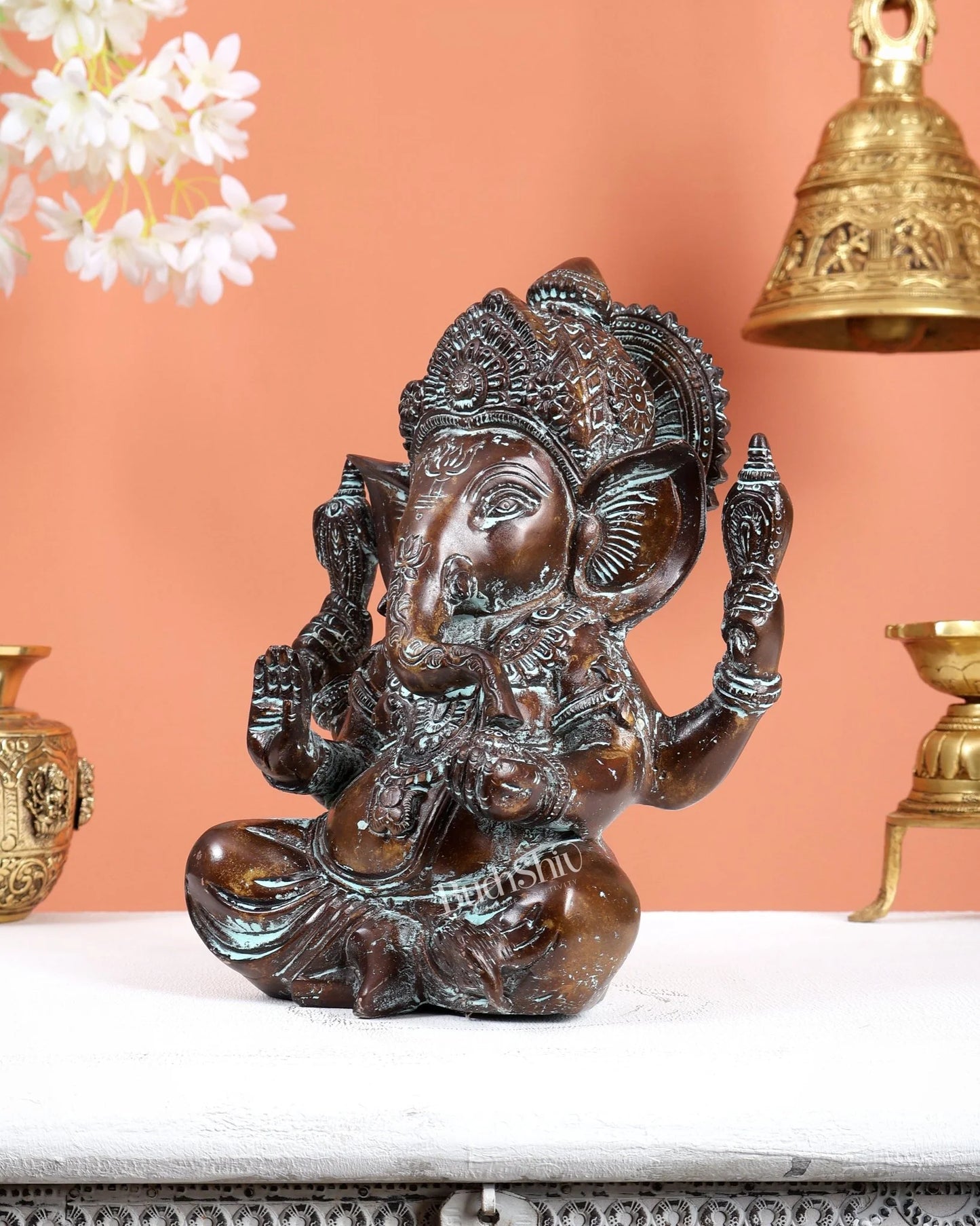 Brassaura® Seated Lord Ganesha Brass Sculpture | Heritage Dual-Tone Finish | Height 8.5 Inches & Weight 3.6 Kgs