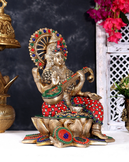 ब्रासोरा® वृंदावन वेणुगोपाल कृष्ण पीतल की प्रतिमा मोर के साथ | एंटीक नीला और सुनहरा रंग | ऊँचाई 20 इंच