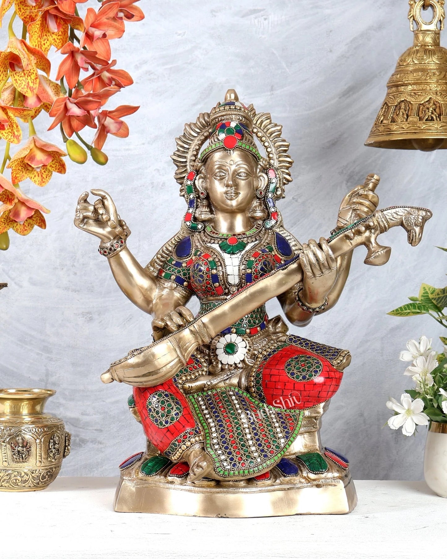 ब्रासोरा® वृंदावन वेणुगोपाल कृष्ण पीतल की प्रतिमा मोर के साथ | एंटीक नीला और सुनहरा रंग | ऊँचाई 20 इंच