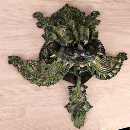 Brassaura® Premium Brass Kirtimukha Yali Wall Hanging | Handcrafted Nazar Battu Face Wall Décor with Black & Green Antique Patina | Height 18 Inches | Weight 7 Kgs