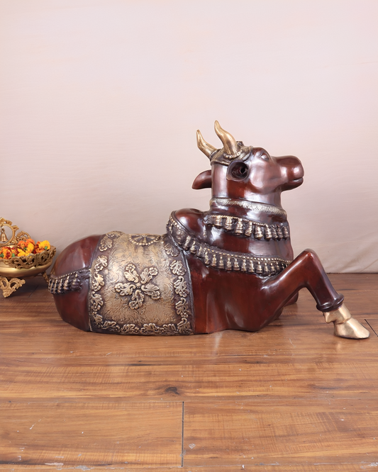 Brassaura™ Antique Brass Nandi Sculpture – Height 21.5" & Weight 30 Kgs | Vintage Patina Finish
