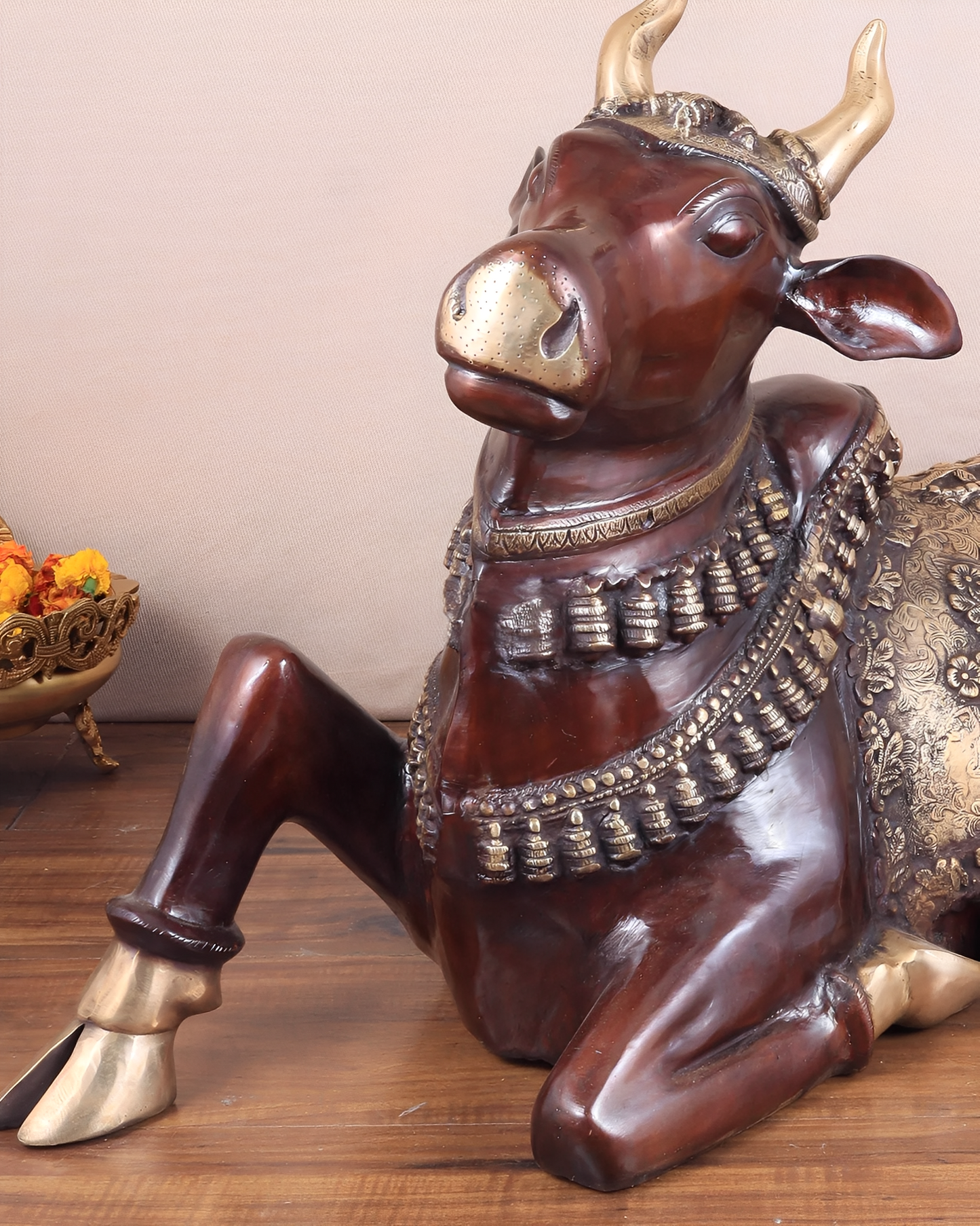 Brassaura™ Antique Brass Nandi Sculpture – Height 21.5" & Weight 30 Kgs | Vintage Patina Finish