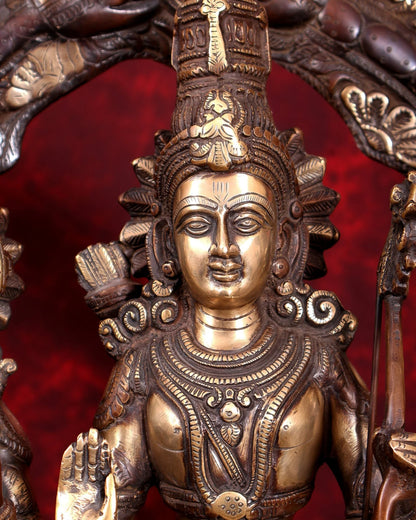 ब्रासोरा® वृंदावन वेणुगोपाल कृष्ण पीतल की प्रतिमा मोर के साथ | एंटीक नीला और सुनहरा रंग | ऊँचाई 20 इंच