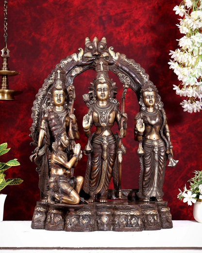 ब्रासोरा® वृंदावन वेणुगोपाल कृष्ण पीतल की प्रतिमा मोर के साथ | एंटीक नीला और सुनहरा रंग | ऊँचाई 20 इंच