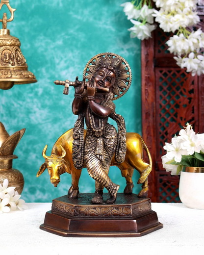 ब्रासोरा® वृंदावन वेणुगोपाल कृष्ण पीतल की प्रतिमा मोर के साथ | एंटीक नीला और सुनहरा रंग | ऊँचाई 20 इंच
