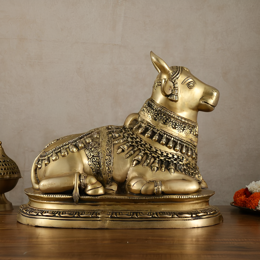 Brassaura™ Brass Nandi Sculpture in Antique Vintage Tone – Height 16.5 Inches & Weight 19.5 Kgs | Spiritual Home & Temple Décor