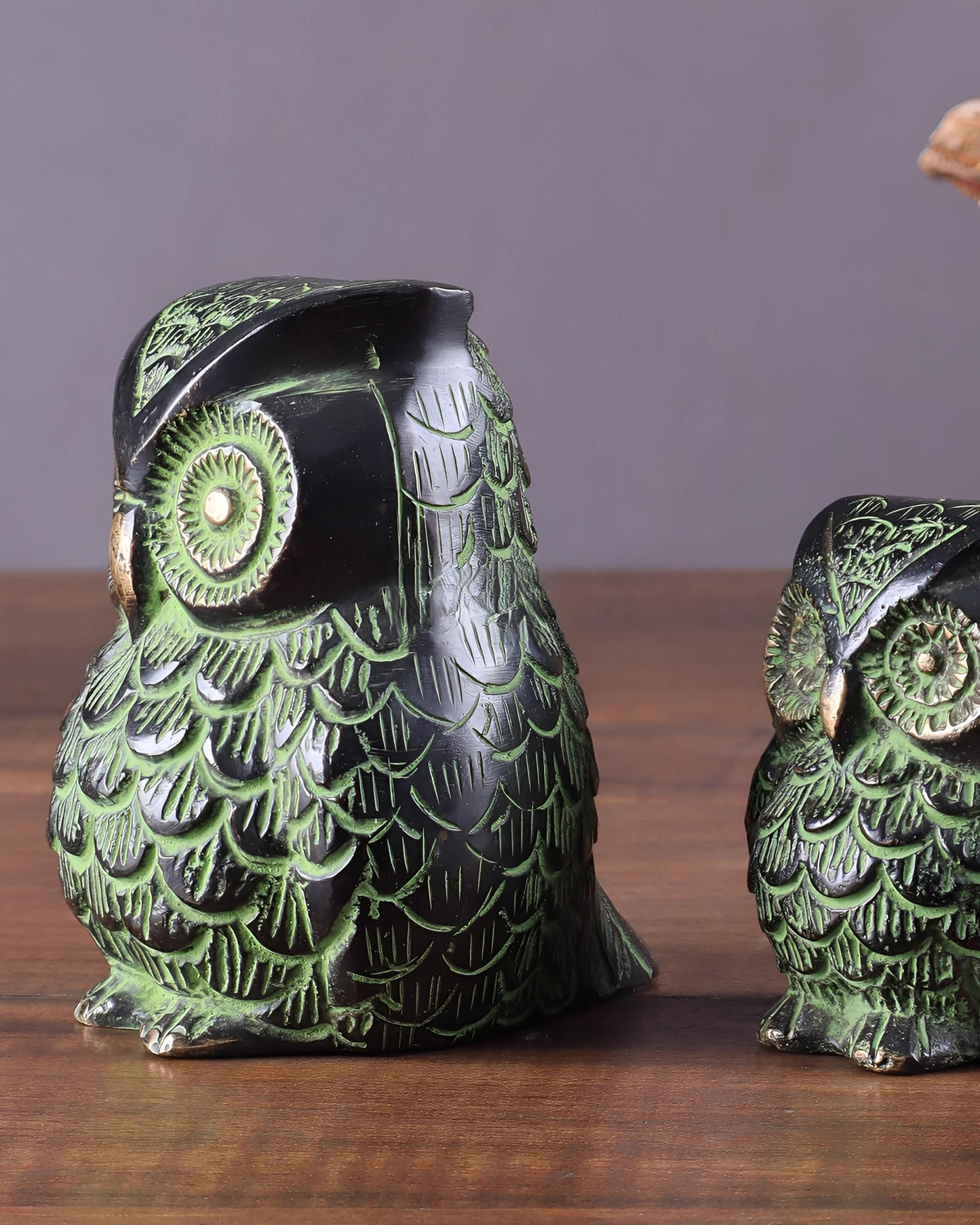 Brass Owl Showpieces (Pair) – Height 3.5 in & 2.5 in, Total Weight 900 g – Black & Green Tone