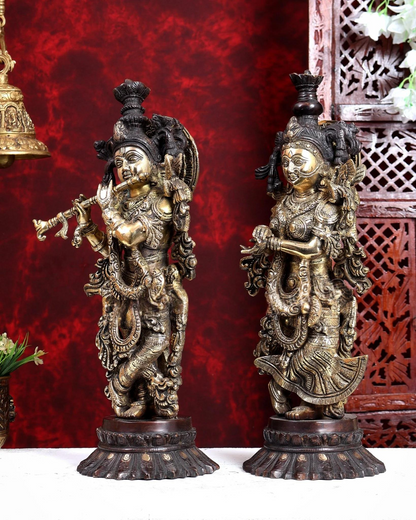 ब्रासोरा® वृंदावन वेणुगोपाल कृष्ण पीतल की प्रतिमा मोर के साथ | एंटीक नीला और सुनहरा रंग | ऊँचाई 20 इंच