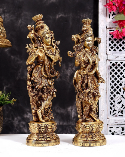 ब्रासोरा® वृंदावन वेणुगोपाल कृष्ण पीतल की प्रतिमा मोर के साथ | एंटीक नीला और सुनहरा रंग | ऊँचाई 20 इंच