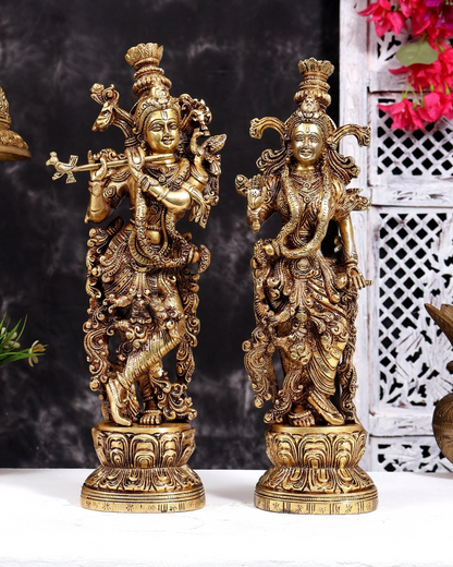 ब्रासोरा® वृंदावन वेणुगोपाल कृष्ण पीतल की प्रतिमा मोर के साथ | एंटीक नीला और सुनहरा रंग | ऊँचाई 20 इंच