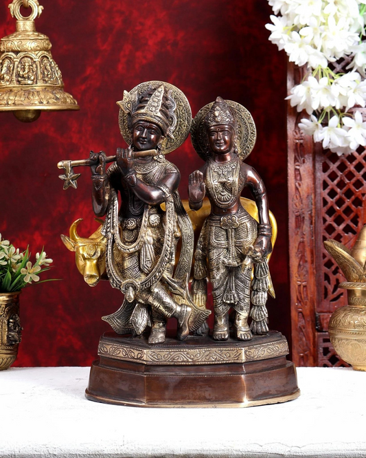 ब्रासोरा® वृंदावन वेणुगोपाल कृष्ण पीतल की प्रतिमा मोर के साथ | एंटीक नीला और सुनहरा रंग | ऊँचाई 20 इंच