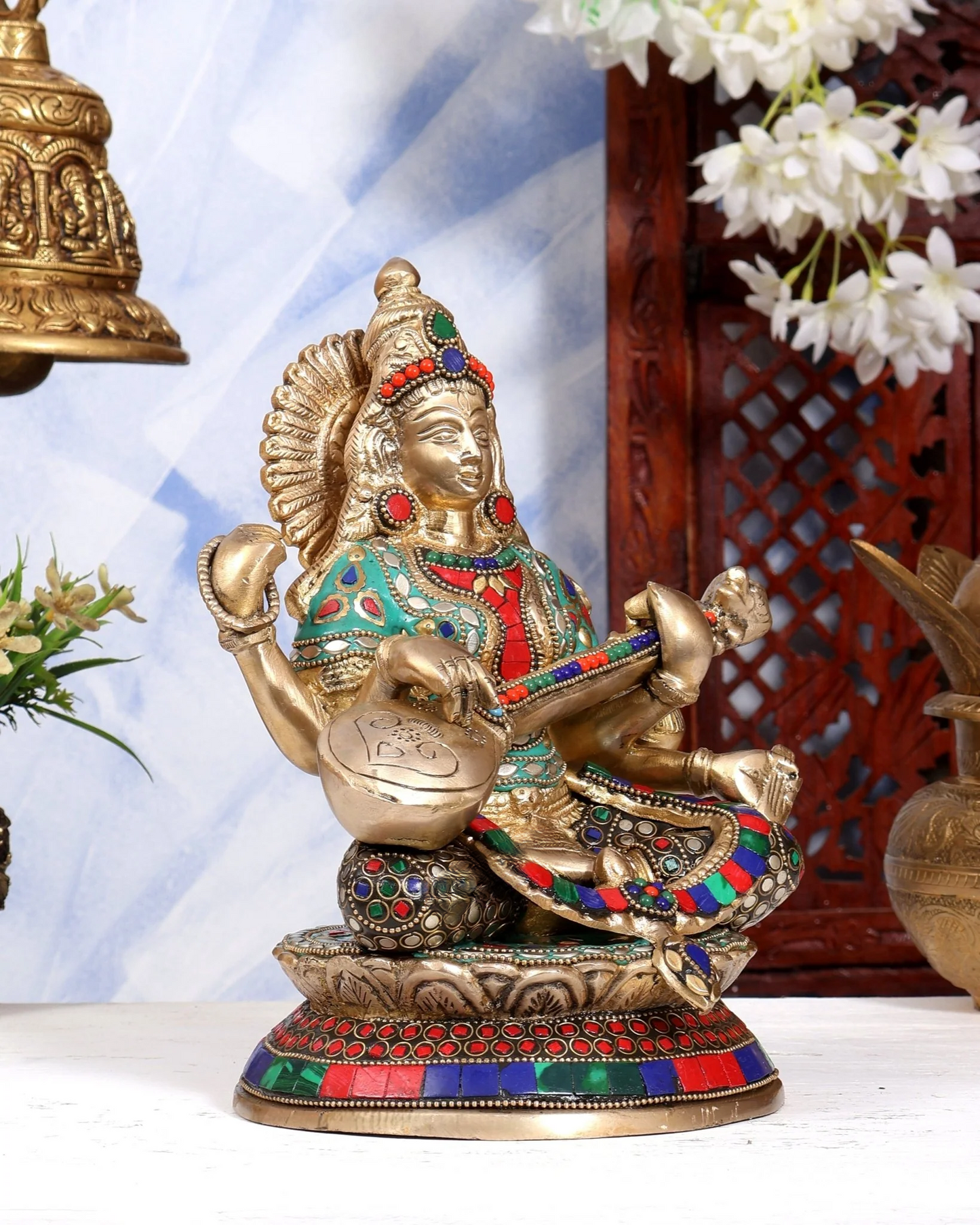 ब्रासोरा® वृंदावन वेणुगोपाल कृष्ण पीतल की प्रतिमा मोर के साथ | एंटीक नीला और सुनहरा रंग | ऊँचाई 20 इंच