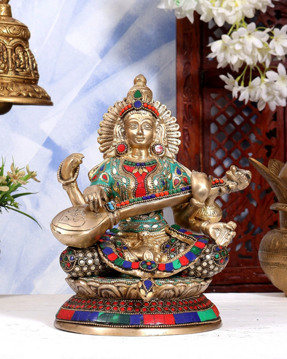 ब्रासोरा® वृंदावन वेणुगोपाल कृष्ण पीतल की प्रतिमा मोर के साथ | एंटीक नीला और सुनहरा रंग | ऊँचाई 20 इंच