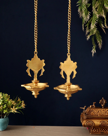 Brassaura® Brass Shankh & Chakra Hanging Diya Set | Traditional Temple Craftsmanship | Lamp Height 6.5 Inches & Combined Weight 1.3 Kgs