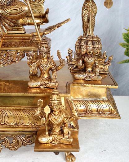 ब्रासोरा® वृंदावन वेणुगोपाल कृष्ण पीतल की प्रतिमा मोर के साथ | एंटीक नीला और सुनहरा रंग | ऊँचाई 20 इंच
