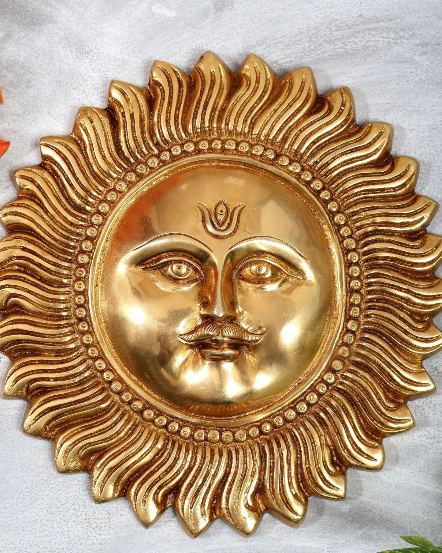 ब्रासोरा® वृंदावन वेणुगोपाल कृष्ण पीतल की प्रतिमा मोर के साथ | एंटीक नीला और सुनहरा रंग | ऊँचाई 20 इंच