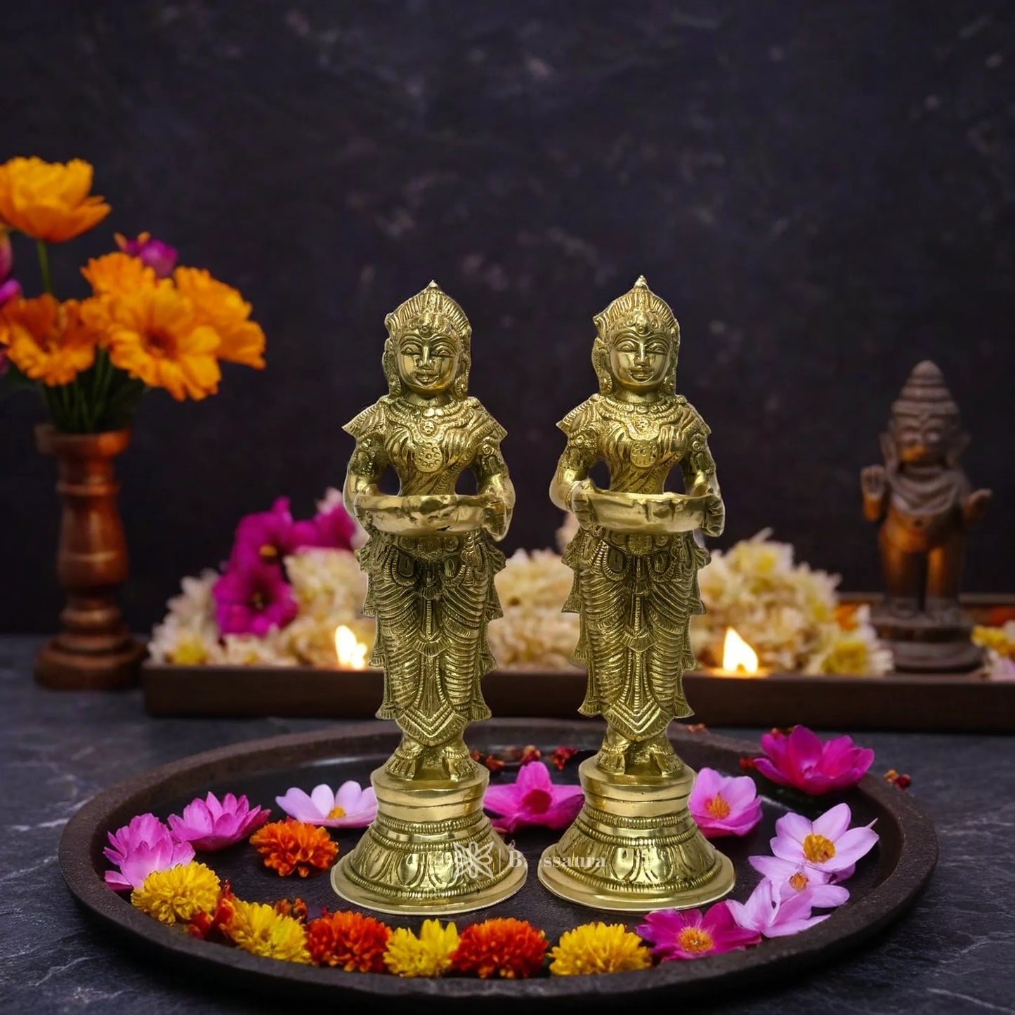 Brassaura™ Brass Deep Laxmi Pair Holding Oil Diya – Height 10 Inches & Weight 3 Kgs | Home & Puja Décor