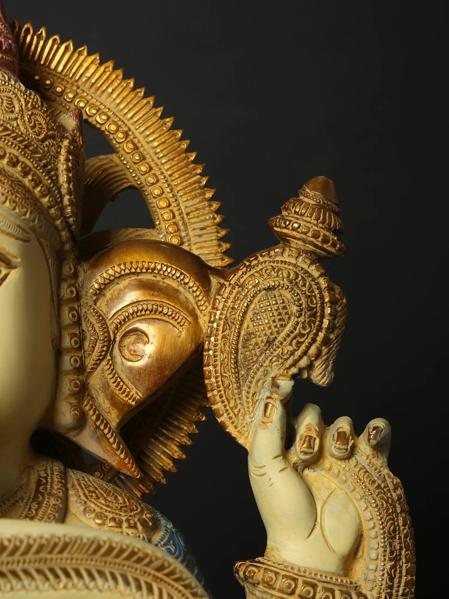 ब्रासौरा® रंगीन आशीर्वाद ब्रास गणेश मूर्ति होम मंदिर और प्रवेश द्वार की सजावट के लिए | 19 इंच | 23 किग्रा