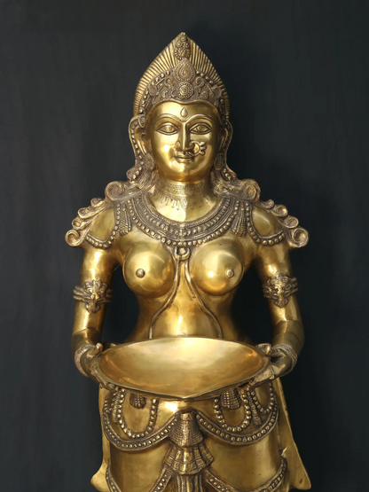 ब्रासुरा® बड़े आकार की दीपलक्ष्मी | शुद्ध पीतल की मूर्ति | ऊँचाई 37 इंच और वज़न 125.30 किग्रा