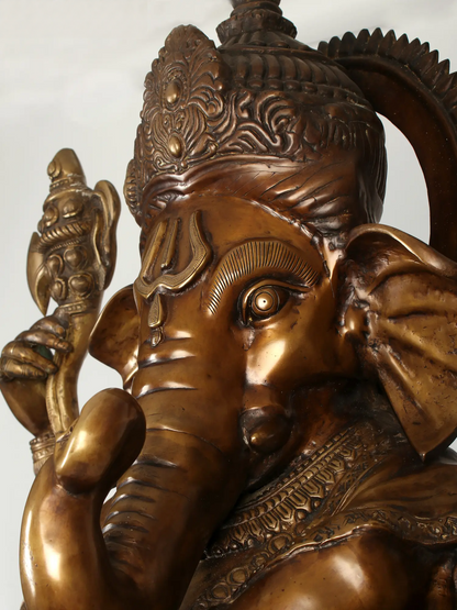 ब्रसौड़ा® नृत्य गणेश प्रतिमा | शुद्ध पीतल | ऊँचाई 73 इंच और वज़न 162 किलोग्राम