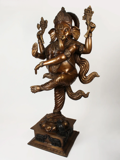 ब्रसौड़ा® नृत्य गणेश प्रतिमा | शुद्ध पीतल | ऊँचाई 73 इंच और वज़न 162 किलोग्राम