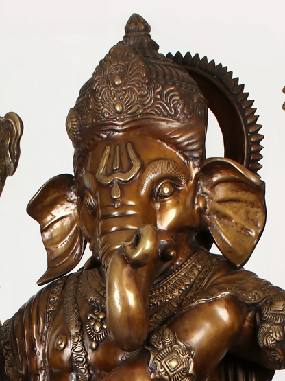 ब्रसौड़ा® नृत्य गणेश प्रतिमा | शुद्ध पीतल | ऊँचाई 73 इंच और वज़न 162 किलोग्राम