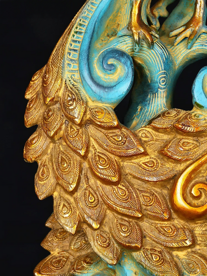 ब्रैसौरा® नीला और सुनहरा मोर सजावटी मूर्ति | पीतल कला मूर्तिकला | ऊंचाई 12 इंच और वज़न 3.65 किलोग्राम