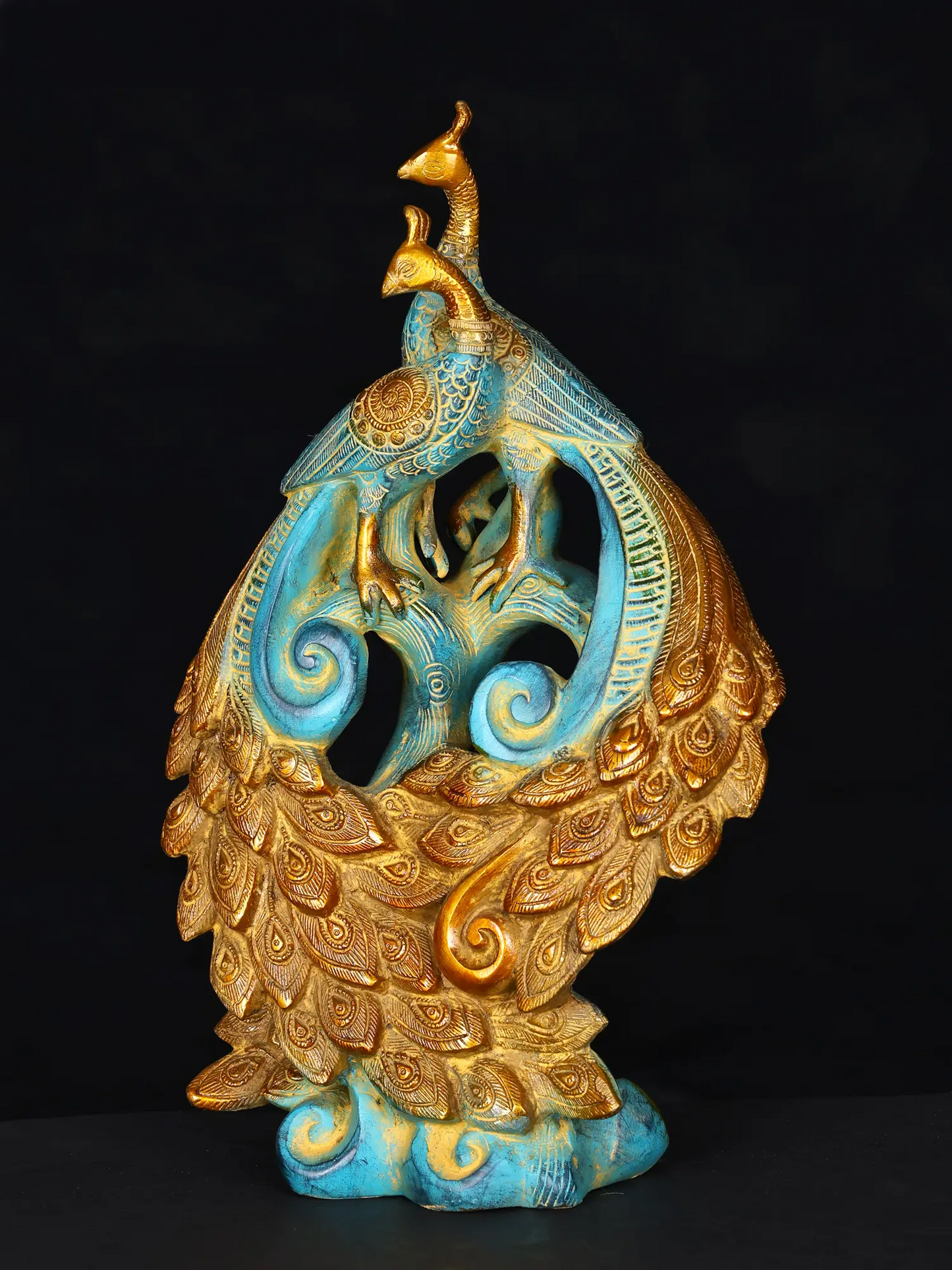 ब्रैसौरा® नीला और सुनहरा मोर सजावटी मूर्ति | पीतल कला मूर्तिकला | ऊंचाई 12 इंच और वज़न 3.65 किलोग्राम