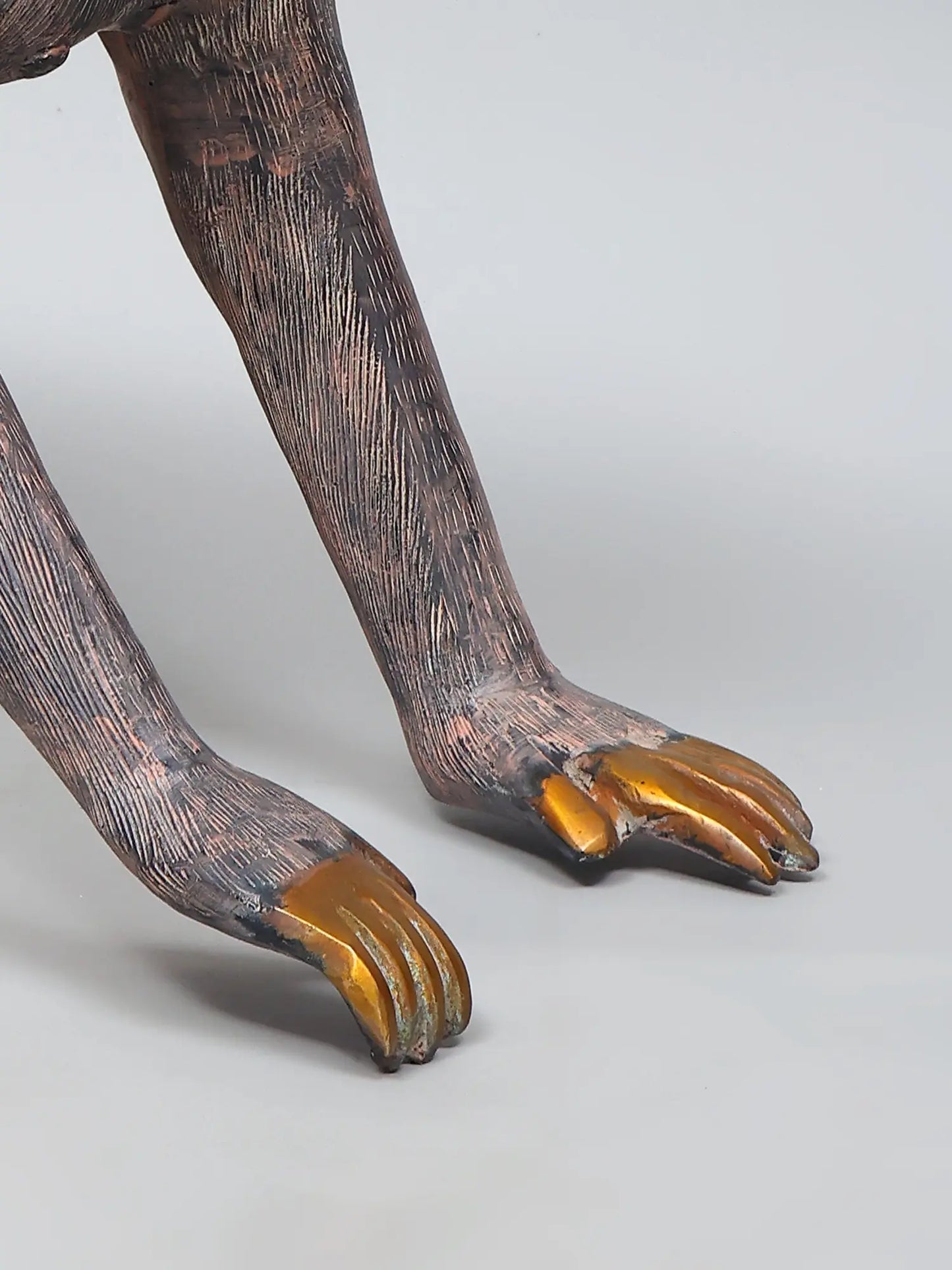 Brassaura® ब्रास मंकी स्कल्पचर | एंटीक फ़िनिश | ऊंचाई 14 इंच और वज़न 13.54 किग्रा