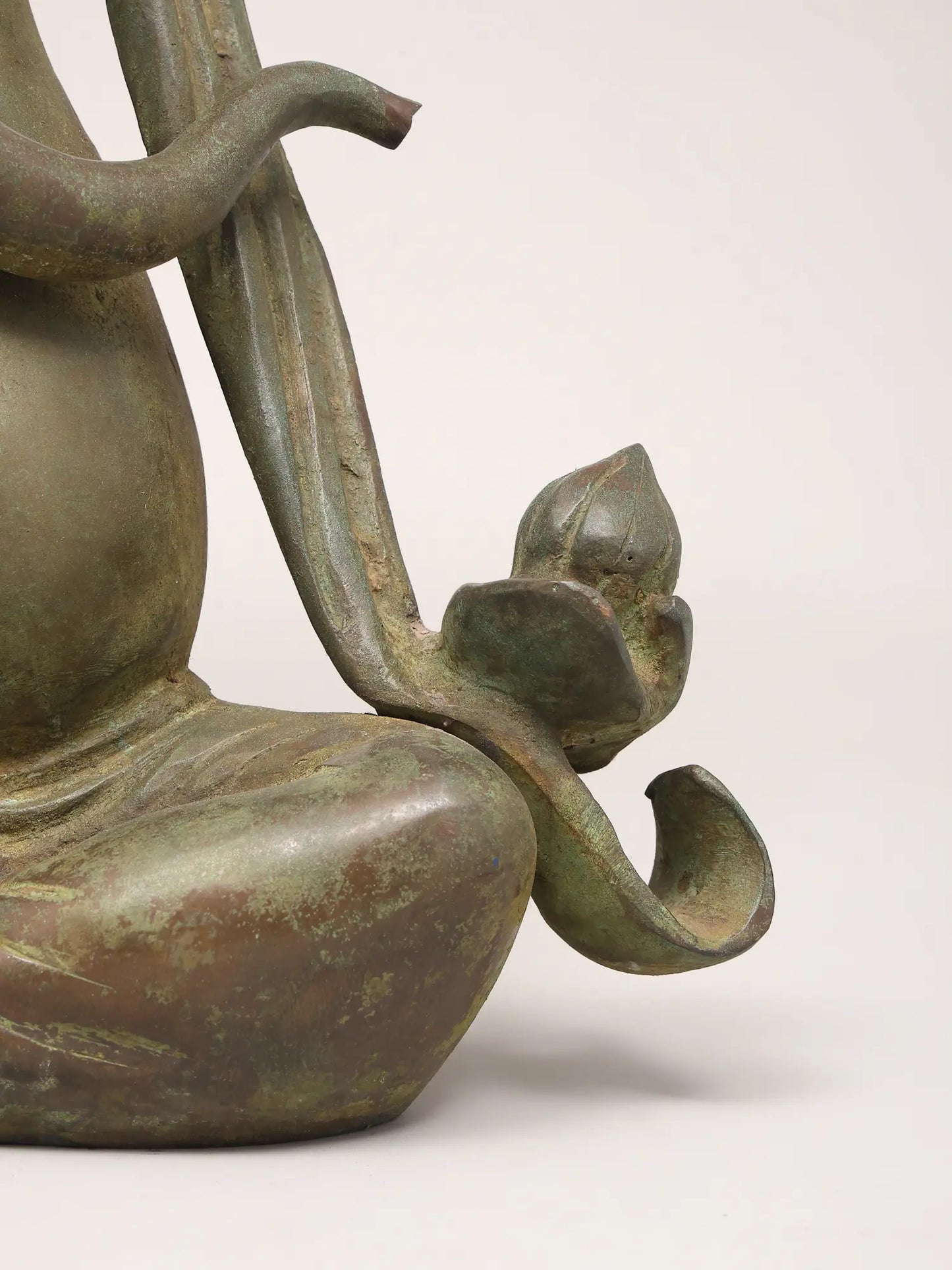 Brassaura™ Modern Brass Ganesha Statue | Height 16 Inches & Weight 9.08 kgs