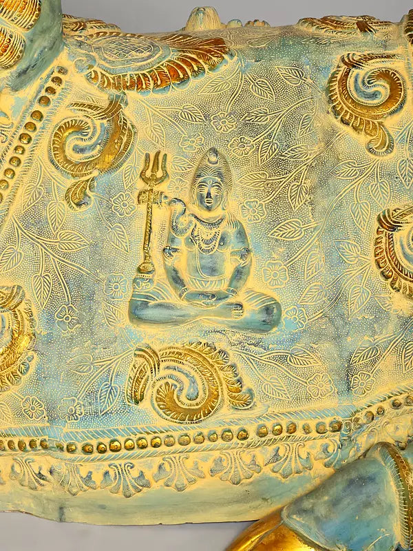 Brassaura™ Brass Big Nandi Statue | Height 44 Inches & Weight 140 kg