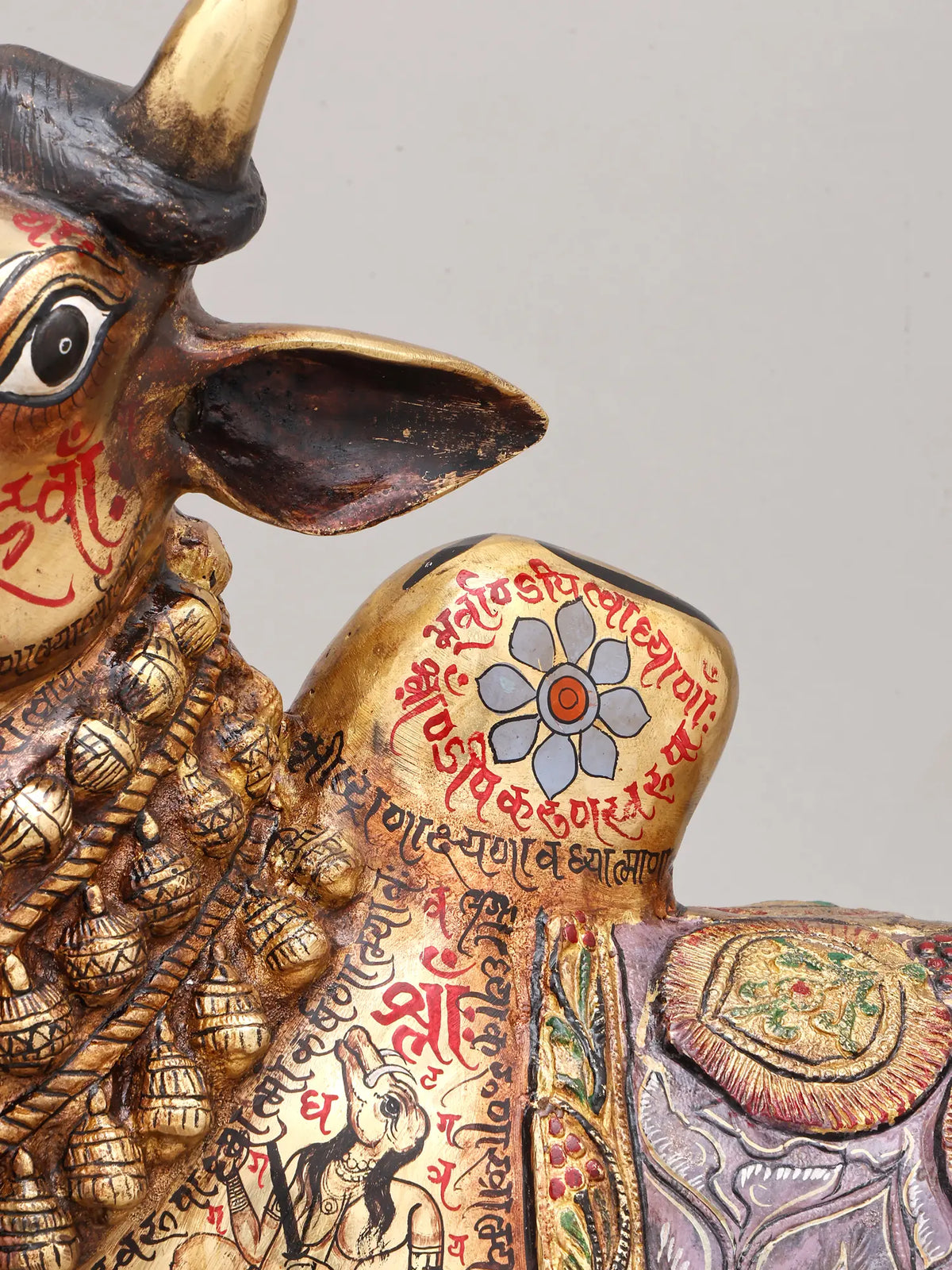 Brassaura® Nandi Sitting Idol with Multi-Color Finish | Pure Superfine Brass Handcrafted Murti | Brass Statue for Home Temple, Pooja Room | Height 17 Inches | Weight 18.57 Kgs