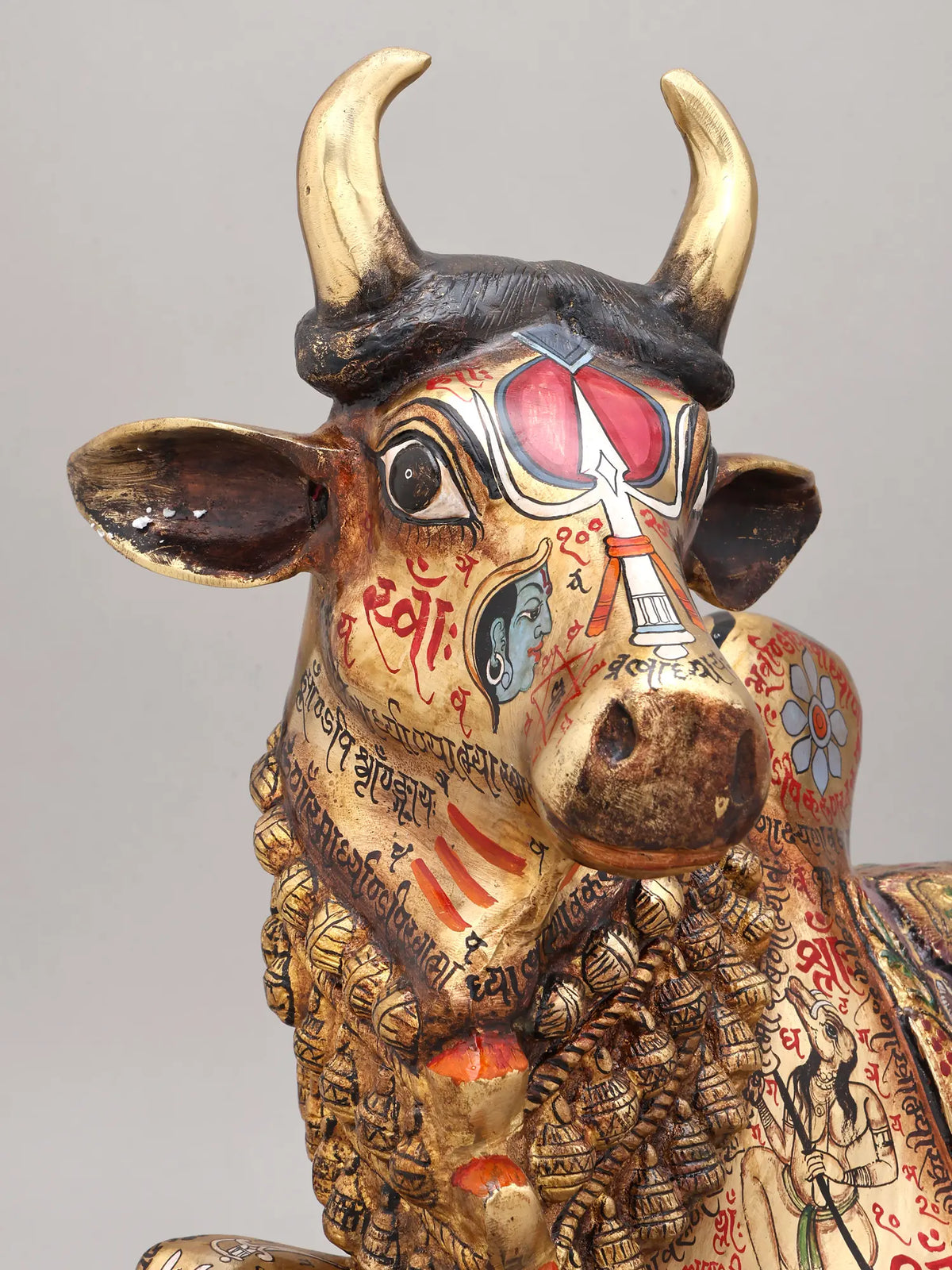 Brassaura® Nandi Sitting Idol with Multi-Color Finish | Pure Superfine Brass Handcrafted Murti | Brass Statue for Home Temple, Pooja Room | Height 17 Inches | Weight 18.57 Kgs