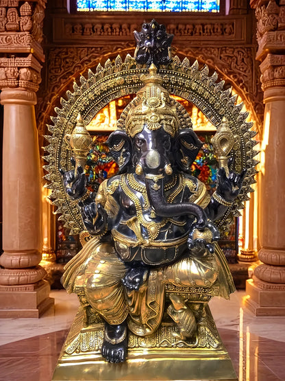 ब्रासौरिया® मॉन्यूमेंटल शुद्ध पीतल भगवान गणेश प्रतिमा | ऊँचाई 71 इंच (6 फीट)