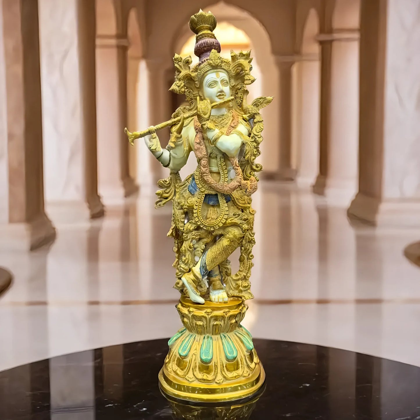 ब्रासोरा® वृंदावन वेणुगोपाल कृष्ण पीतल की प्रतिमा मोर के साथ | एंटीक नीला और सुनहरा रंग | ऊँचाई 20 इंच